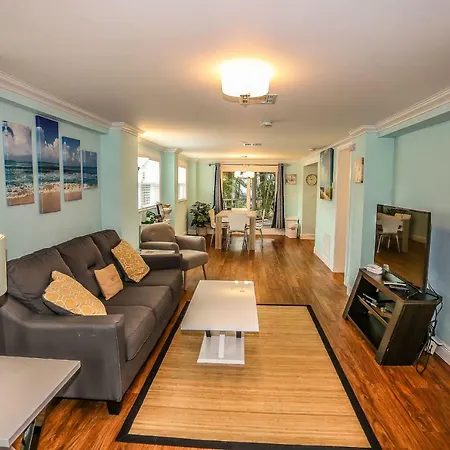 203 Fairweather Villa C